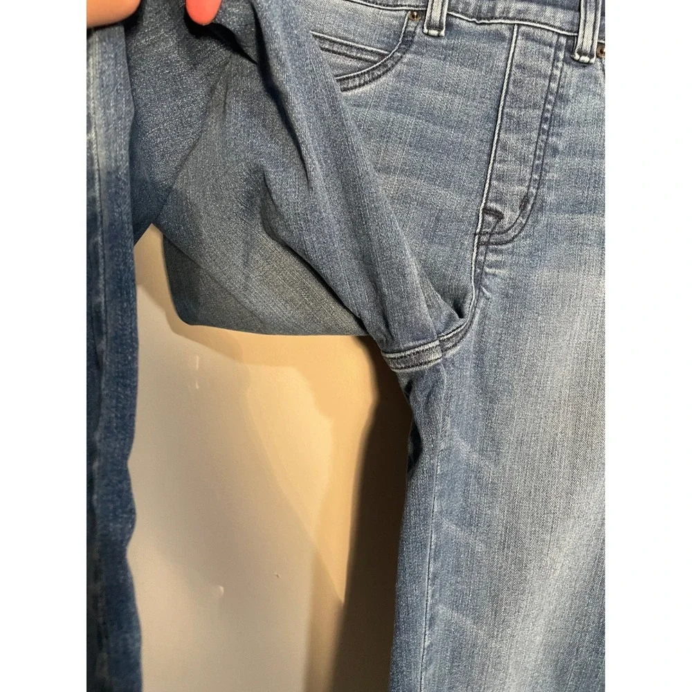Spanx Kick Flare Jeans in Vintage Indigo Size Small Classic Casual Everyday